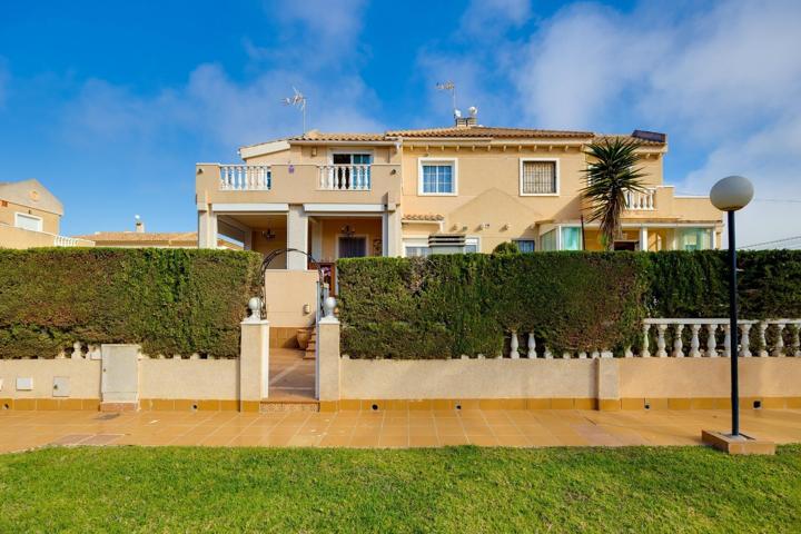 Unifamiliar En venta en Torreblanca, Torrevieja photo 0