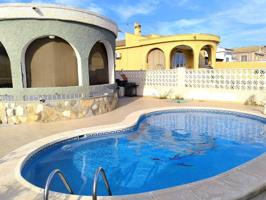 Casa En venta en La Siesta - El Salado - Torreta, Torrevieja photo 0