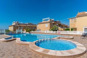 Casa De Campo En venta en Aguas Nuevas, Torrevieja photo 0