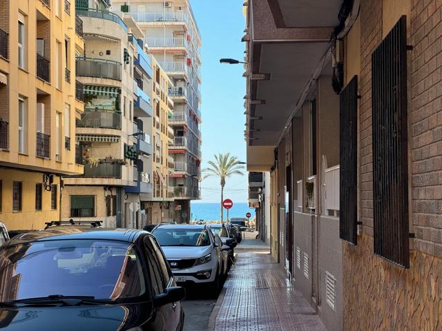 Piso En venta en Estacion De Autobuses, Torrevieja photo 0
