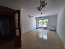 MAGNÍFICO PISO EN VENTA EN BADALONA photo 0