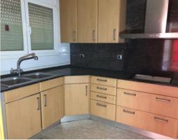 CÉNTRICO PISO EN VENTA EN CASTELLER DEL VALLÈS photo 0