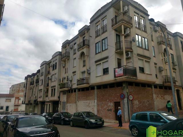 ¡Propon tu oferta! Oportunidad en una de las mejores zonas de Mengibar. photo 0