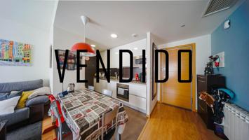 LUMINOSA 1ª PLANTA DE 2 HABITACIONES Y 1 BAÑO photo 0