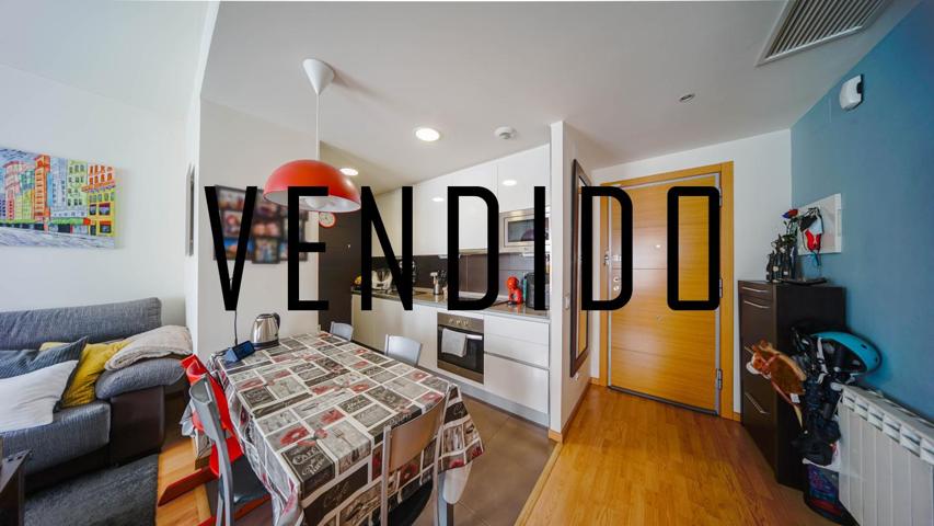 LUMINOSA 1ª PLANTA DE 2 HABITACIONES Y 1 BAÑO photo 0