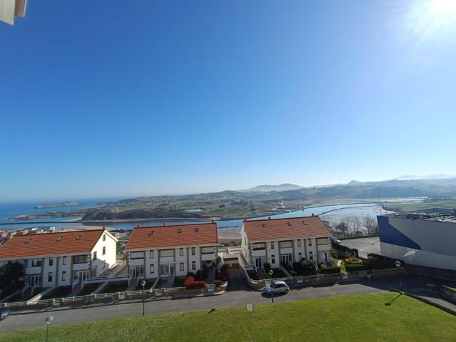 PISO CON VISTAS TOTALMENTE DESPEJADAS EN SUANCES.- photo 0