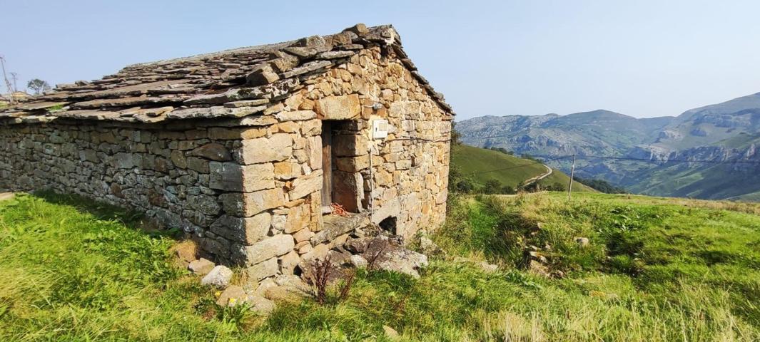 NATURALEZA, PRIVACIDAD Y ENCANTO EN SAN ROQUE DE RIOMIERA.- photo 0