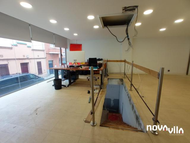 ¡OPORTUNIDAD EN PLENO CENTRO DE VILADECANS! LOCAL EN VENTA DE DOS PLANTAS DIÁFANAS photo 0