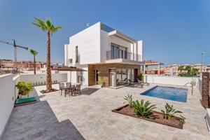 VILLAS INDEPENDIENTES CONSTRUIDAS EN UNA O DOS PLANTAS CON PISCINA EN SAN MIGUEL DE SALINAS. photo 0