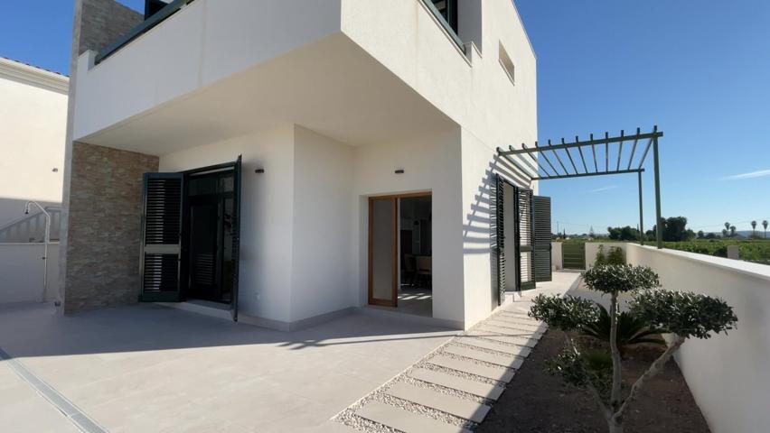 VILLA INDEPENDIENTE CON 3 DORMITORIOS 3 BAÑOS Y ASEO CON PISCINA PRIVADA  EN DAYA NUEVA ( ALICANTE) photo 0