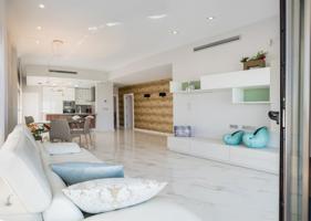 MARAVILLOSA VILLA DE LUJO CON PISCINA Y GARAJE PRIVADOS EN ORIHUELA COSTA photo 0