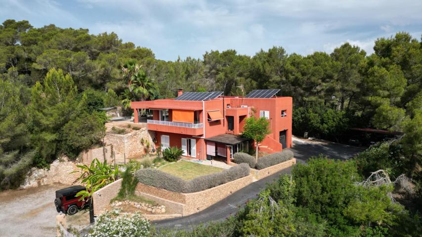 Casa En venta en Campo, Santa Eulalia Del Río photo 0