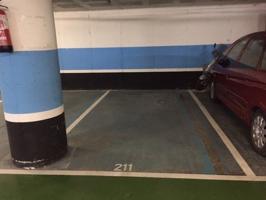 Se vende plaza de parking en Sabadell photo 0