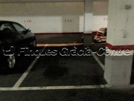 Plaza de parking en venta en el centro de Sabadell photo 0