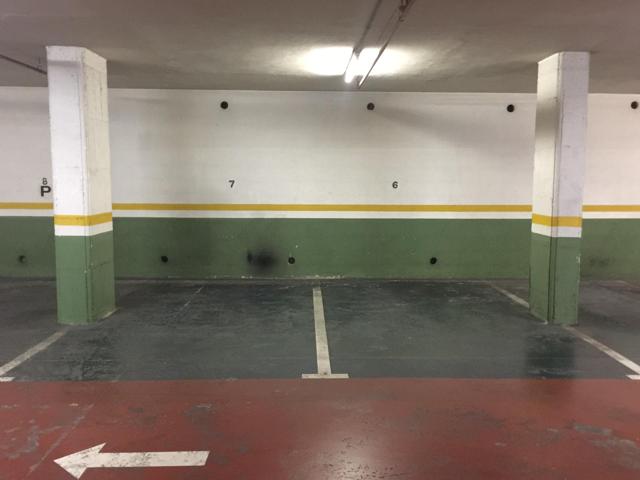 Parking En alquiler en Centre, Sabadell photo 0