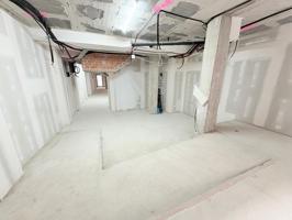 Oficina En alquiler en El Centre, Sabadell photo 0