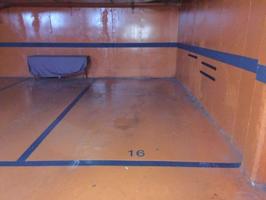 Parking En alquiler en Centre, Sabadell photo 0