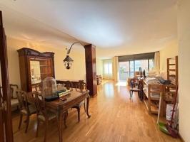 Piso en venta en el centro de Sabadell photo 0