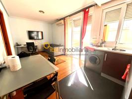PISO CON PATIO, GARAJE Y TRASTERO EN VENTA EN NUMANCIA DE LA SAGRA photo 0