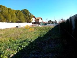 Terreno en venta en Yuncos photo 0
