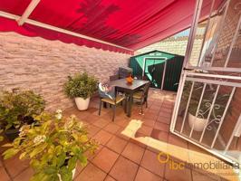 Chalet Adosado en venta en Pantoja photo 0