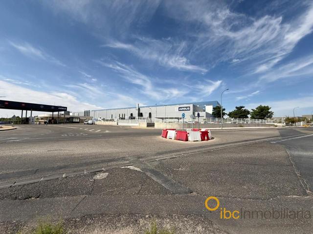 TERRENO INDUSTRIAL EN VENTA EN ILLESCAS photo 0