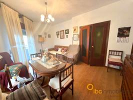 VIVIENDA DE 3 DORMITORIOS CON TERRAZA Y GARAJE EN VENTA EN BARGAS photo 0