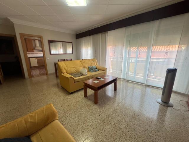 VIVIENDA DE 4 HABITACIONES Y PARKING DOBLE- PLANTA 3ª SIN ASCENSOR photo 0