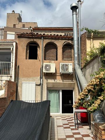 CASA EN TERRASSA PARA REFORMAR photo 0