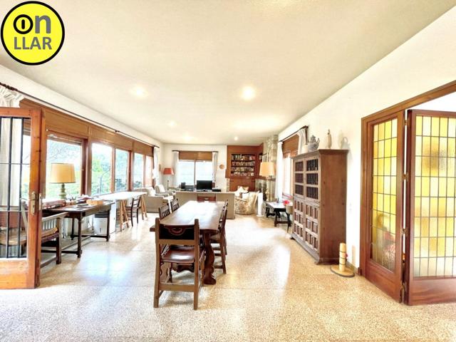 CENTRICA Y CON MUCHAS POSIBILIDADES PARCELA 1.757m² photo 0