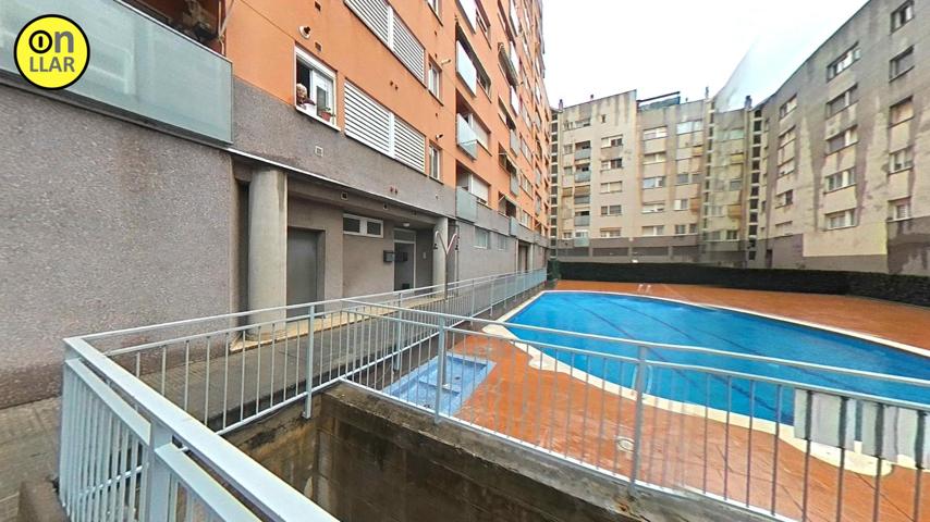 PISO ALTO CON ASCENSOR, BALCÓN, 3 HAB, 2 BAÑOS, PISCINA, VISTAS DESPEJADAS photo 0