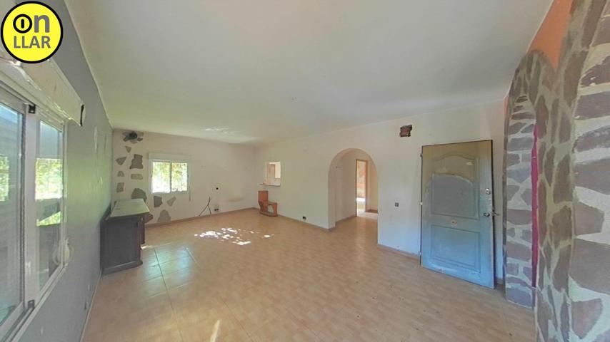 Casa independiente en Sant Pere de Vilamajor photo 0