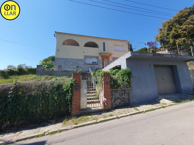 Casa independiente en Angel Guimera, Sant Pere de Vilamajor photo 0