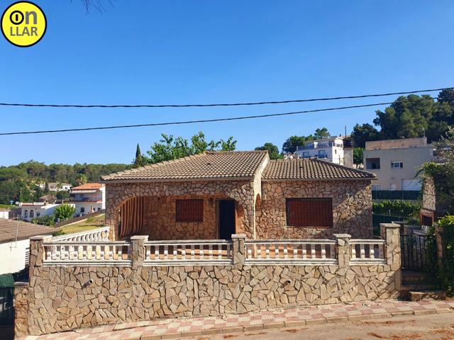 Casa en venta en c. ciclamen, urb. aiguavivia park, 5, Vidreres, Girona photo 0