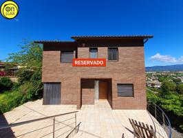 PRECIO NEGOCIABLE !!! CASA AMB PISCINA photo 0
