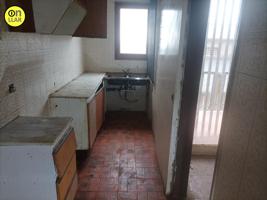 OPORTUNIDAD PISO DÚPLEX 3 HAB, 1 BAÑO, BALCÓN CON VISTAS A LA MONTAÑA photo 0