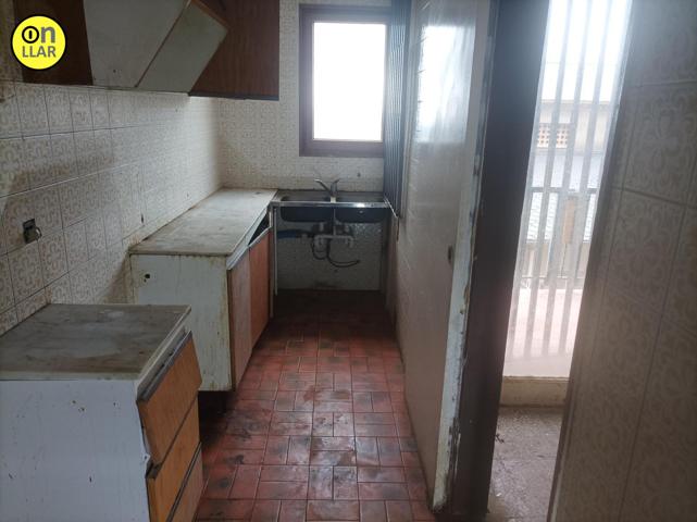 OPORTUNIDAD PISO DÚPLEX 3 HAB, 1 BAÑO, BALCÓN CON VISTAS A LA MONTAÑA photo 0