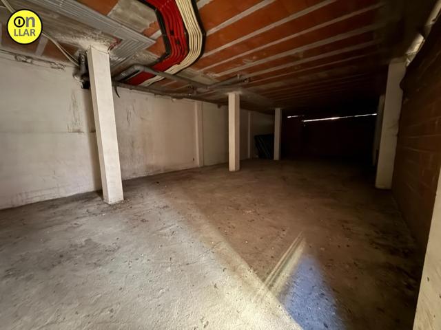 Local comercial en venta en Granollers photo 0