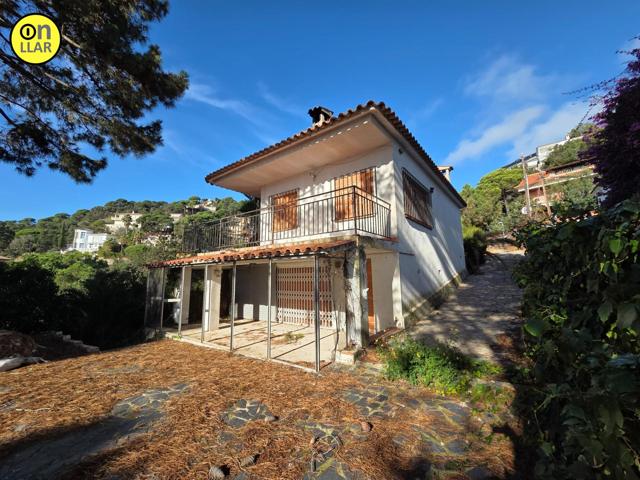 Vivienda en venta en c. petunies, 19, Lloret De Mar, Girona 'SUBASTA' photo 0