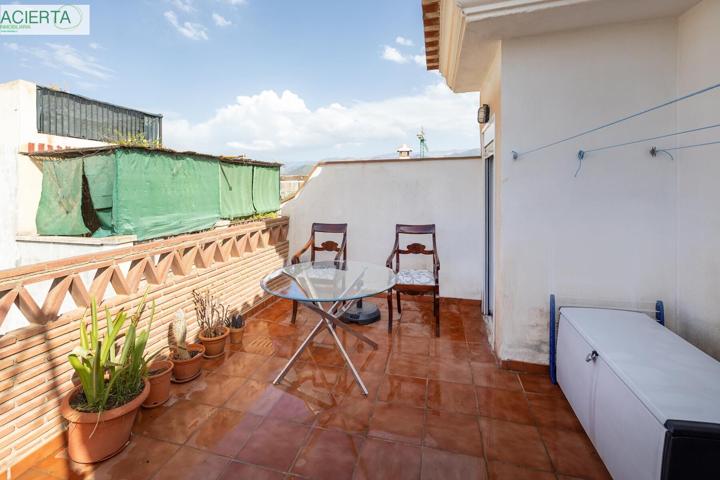 Casa de 2 dormitorios junto avenida Cervantes photo 0