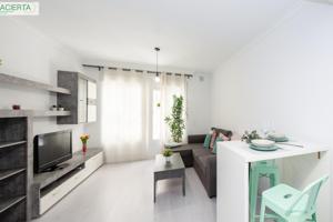 APARTAMENTO 1 DORMITORIO EN PLENO CENTRO DE GRANADA photo 0