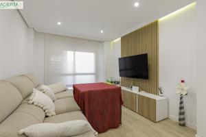 ¡Tu Nuevo Hogar te Espera! Piso de Ensueño con Terraza, Piscina y Listo para entrar a vivir. photo 0