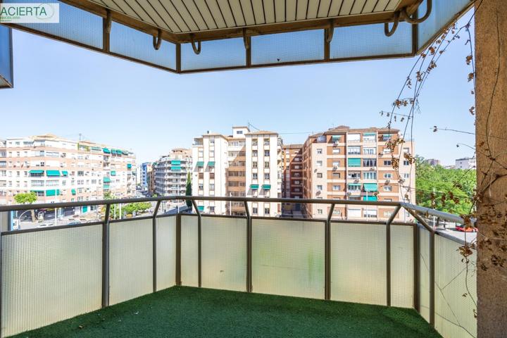 🏙️ Piso en venta junto a Plaza Einstein – Ideal para vivir o invertir photo 0