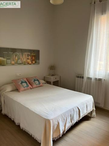 Apartamento en Calle Ganivet photo 0