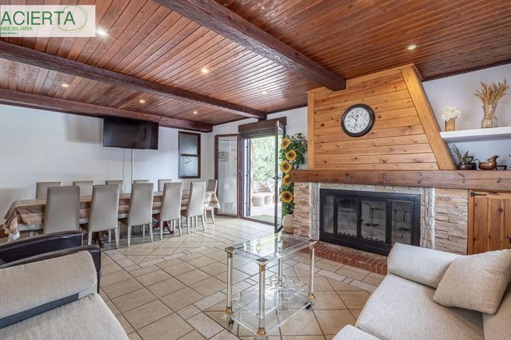 Casa Rural en funcionamiento en Caparacena photo 0