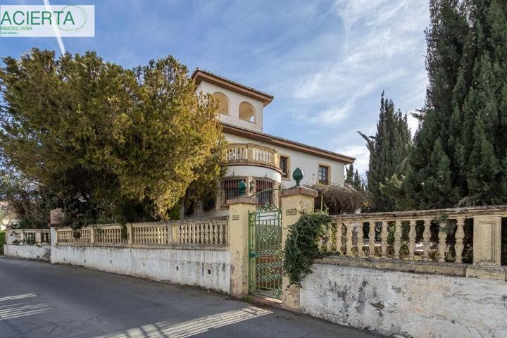 CASA CON MÁS DE 4000 METROS DE PARCELA EN MONACHIL photo 0