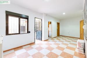 🏡 Vivienda con local comercial y múltiples posibilidades en Fuente Vaqueros photo 0