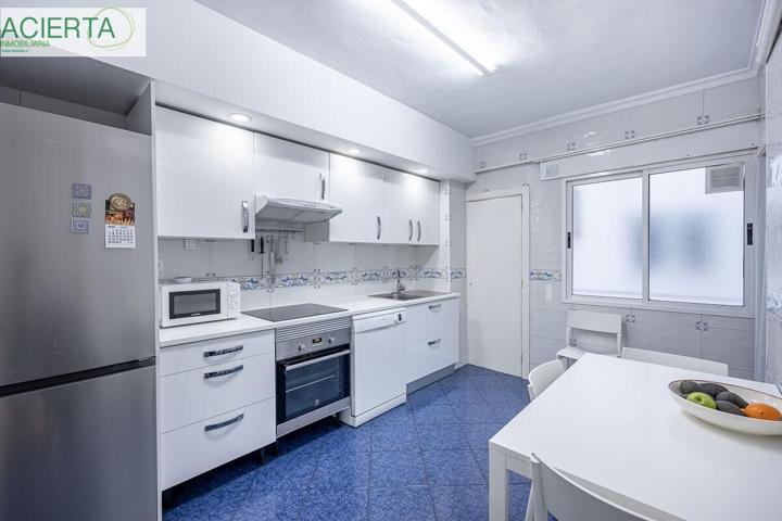 ¡MAGNIFICO PISO MUY LUMINOSO DE 155 M2 EN PAJARITOS! photo 0