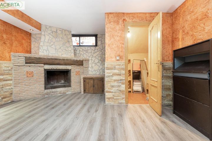 VENTA DE MAGNÍFICA CASA ADOSADA EN LAS GABIAS (GABIA CHICA) photo 0