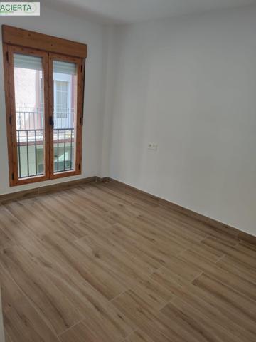 PISO NUEVO A ESTRENAR EN PLENO CENTRO DE GRANADA photo 0